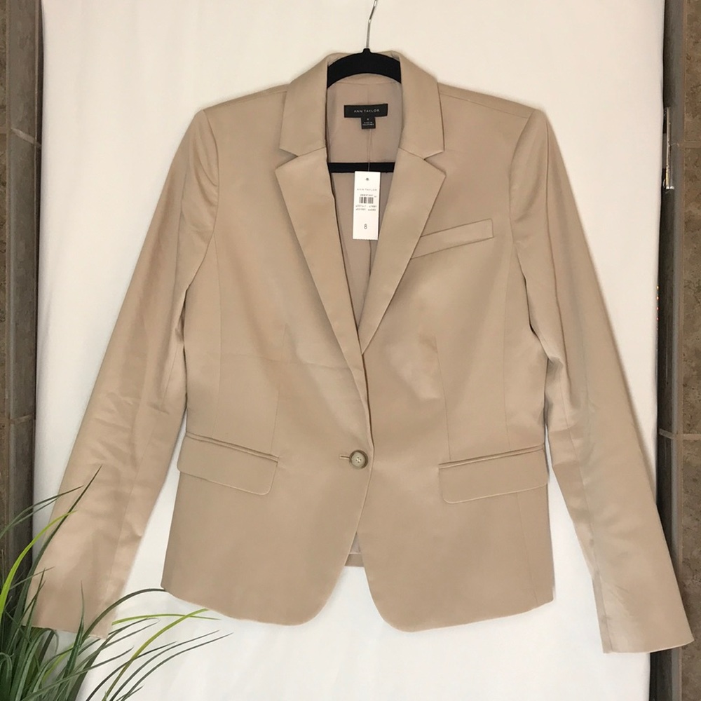 NWT Tan Sateen Ann Taylor Suit Jacket - Size 8